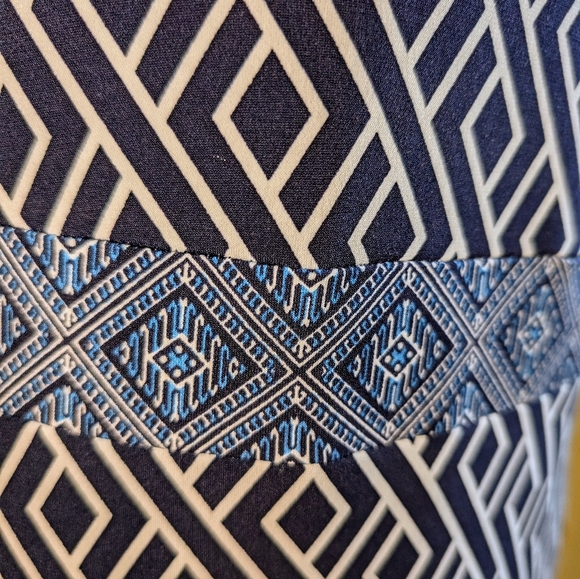 Magnolia Grace M Embroidered Sleeveless Knit Maxi Dress Navy White - Picture 5 of 9